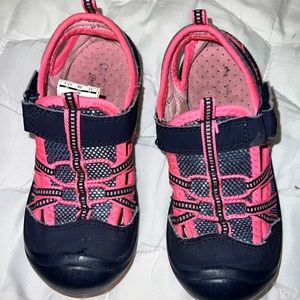 Size 11 Oshkosh pink/navy sandals